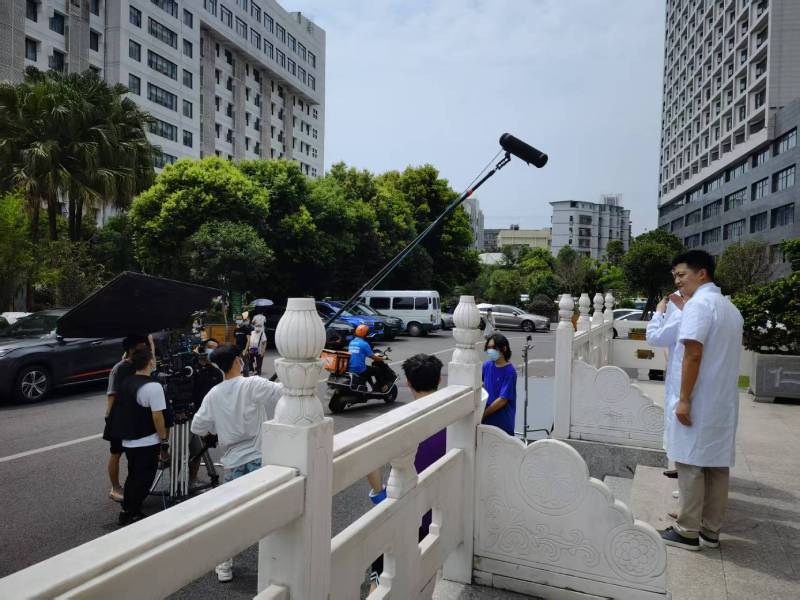 甘孜广告片拍摄公司低成本实现高规格制作的诀窍